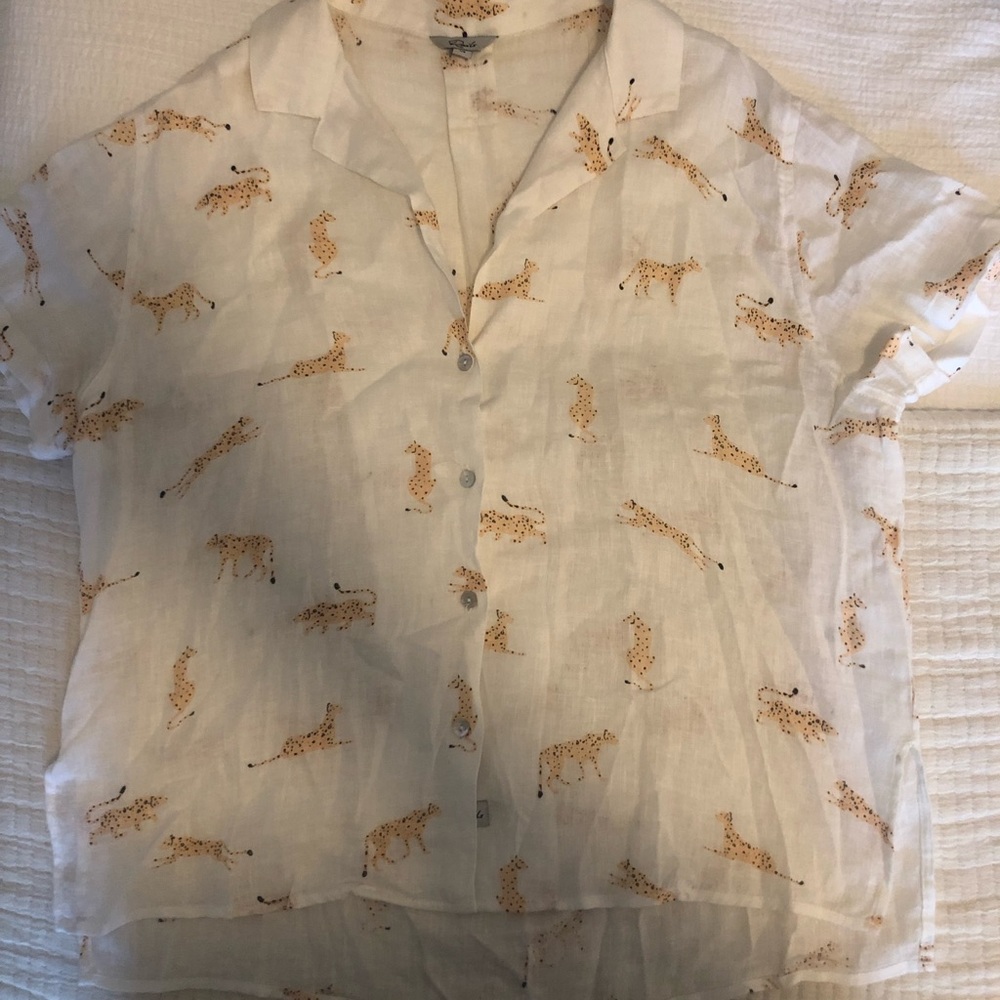 Rails linen button down shirt. Cheetah print. Worn once. Size xs